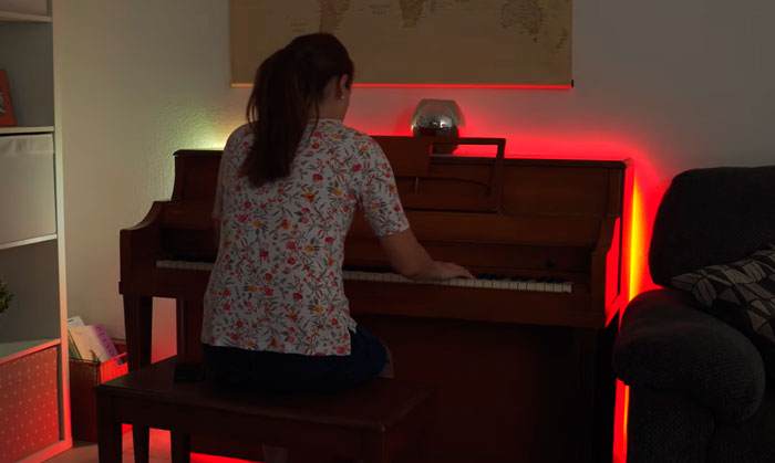 подсветка пианино светодиодной лентой